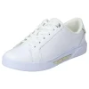 Chic HW Court Sneaker