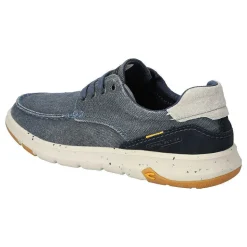 Schnürschuh