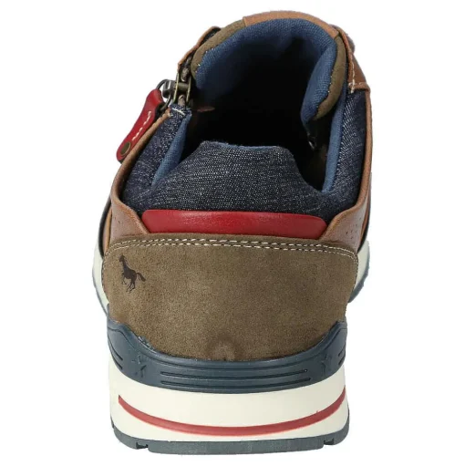 Sneaker