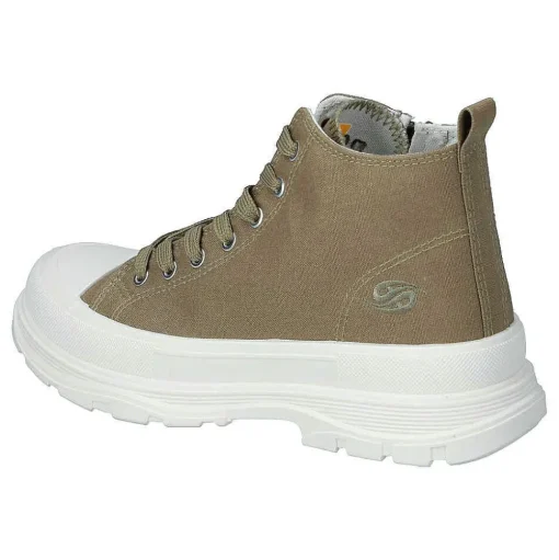 Sneaker hoch
