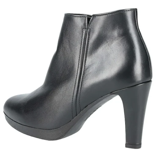 Stiefelette