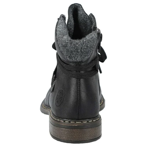 Stiefelette